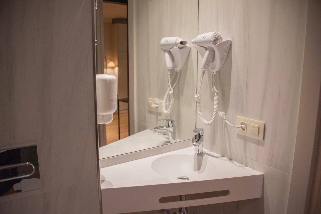 Apartamentos Puerta De Llanes Kültér fotó